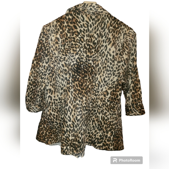 Lane Bryant Button Down 3/4 Sleeve Shirt Size 16 - Picture 3 of 8